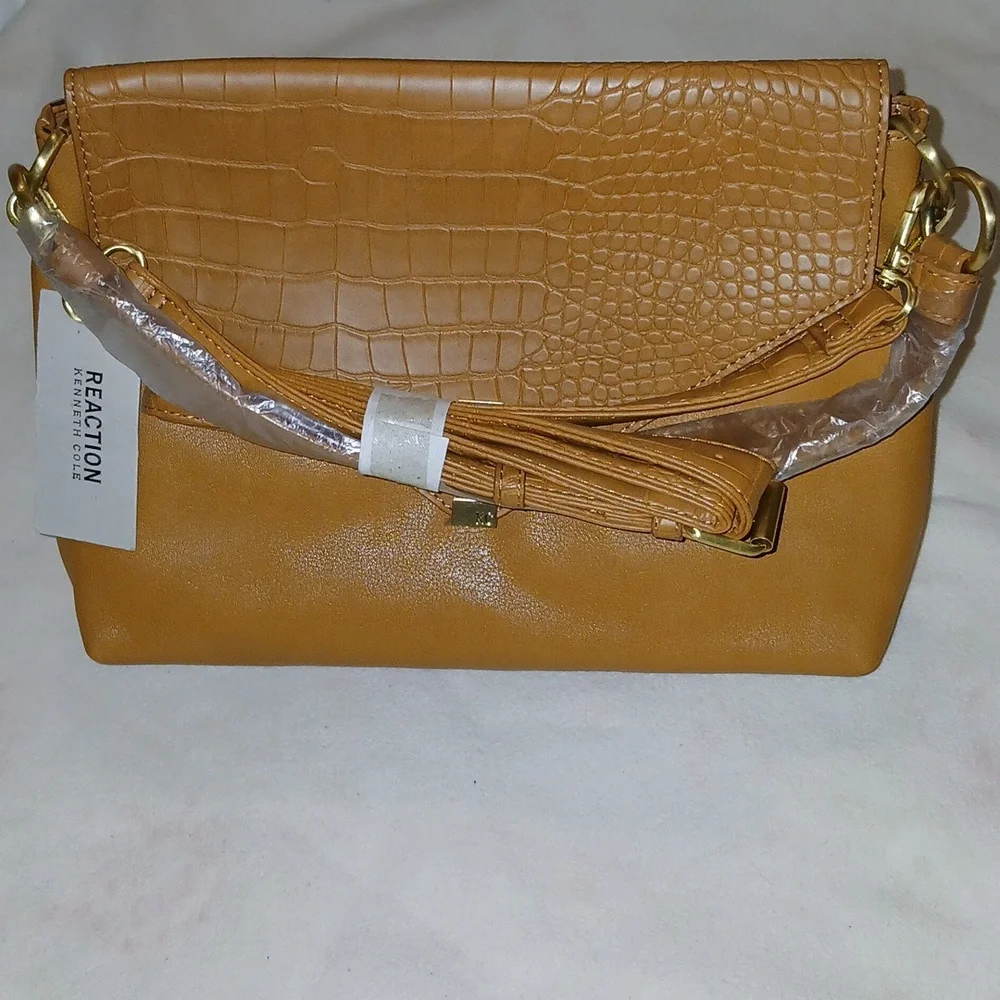 Kenneth Cole Reaction Cognac Lifestyle Mid-Satchel NWT‎